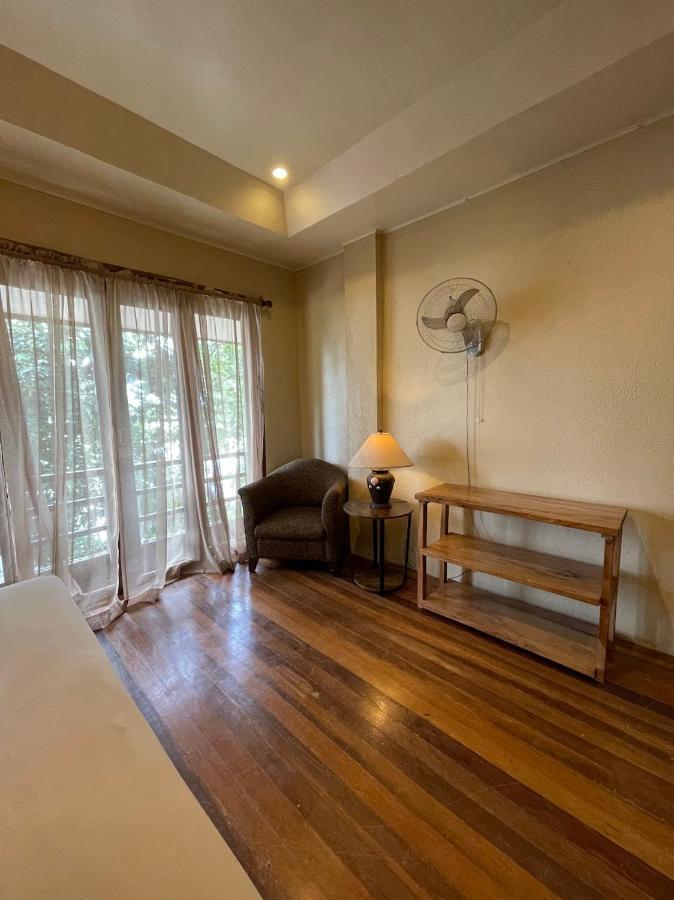 Casita Ysabel Bed and Breakfast Batangas Buitenkant foto